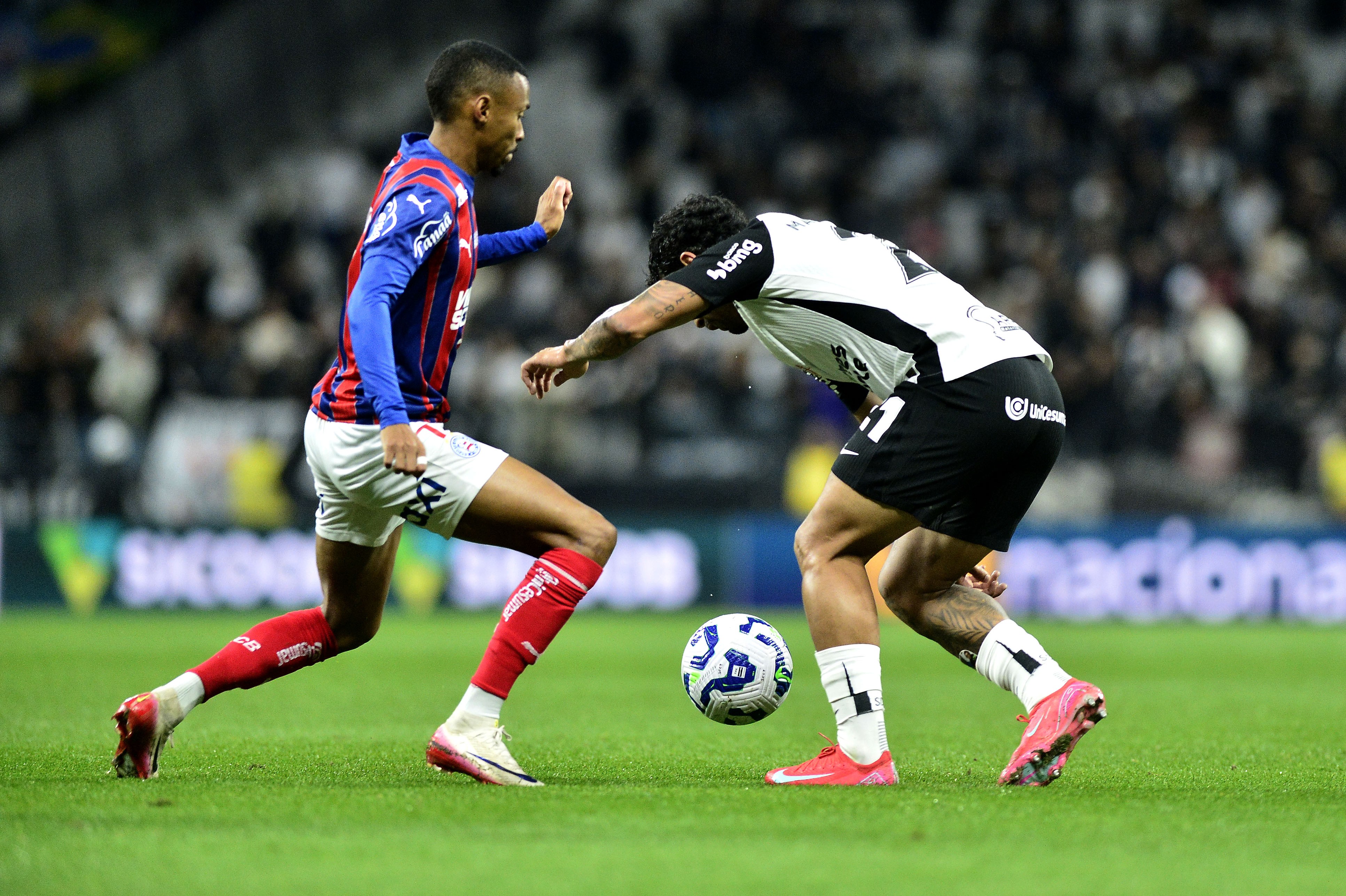O Vitória-BA vai pagar o pato pelas oito derrotas do Timão?