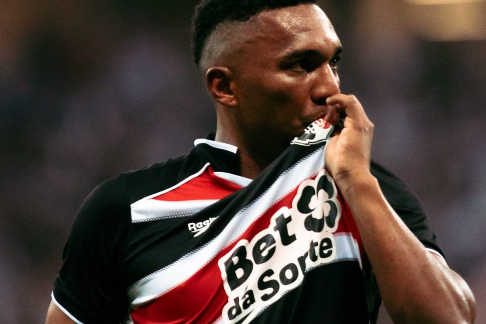 Santa Cruz larga na frente, Botafogo-PB tropeça na largada da Série C